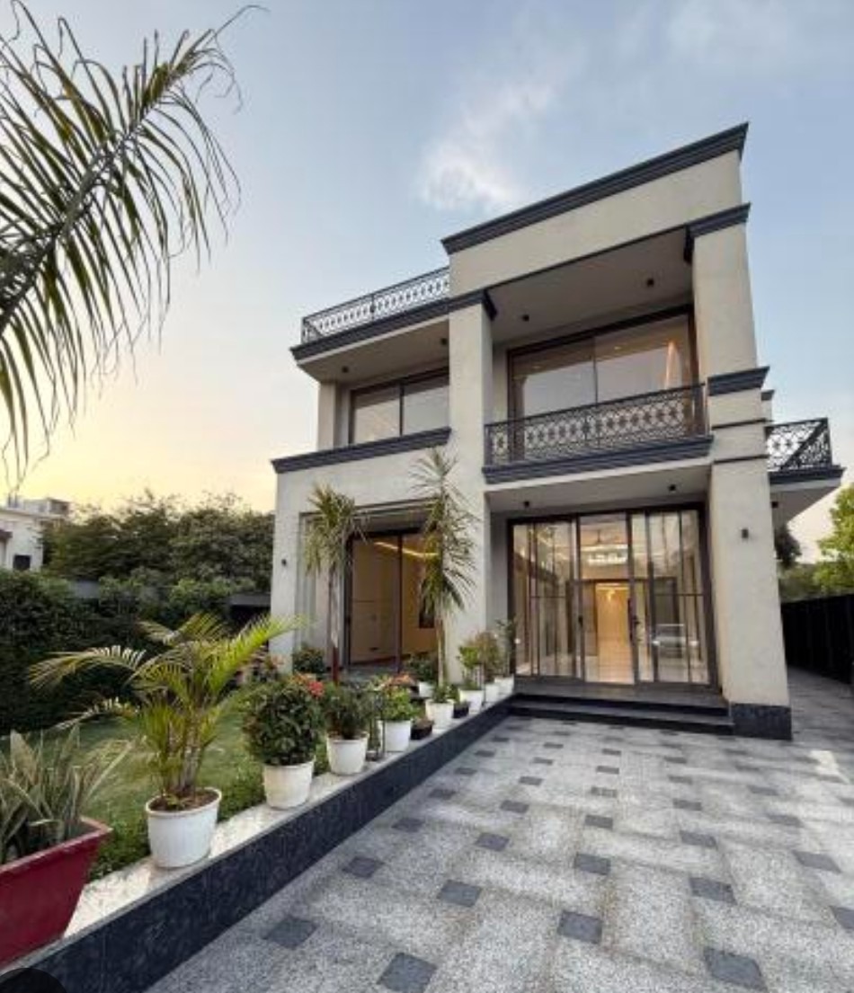 Luxury Villa